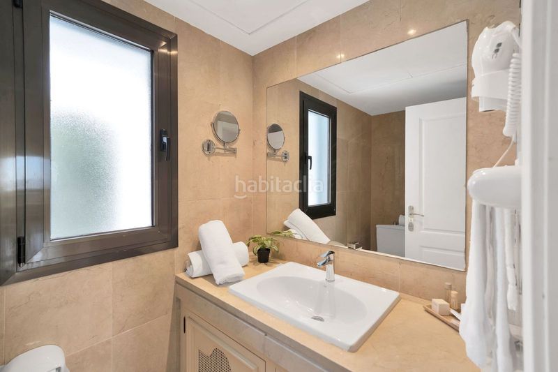 Foto b2274b37-2625-4520-847a-0bd46807a635. Àtic amb aparcament a Casco Antiguo Marbella