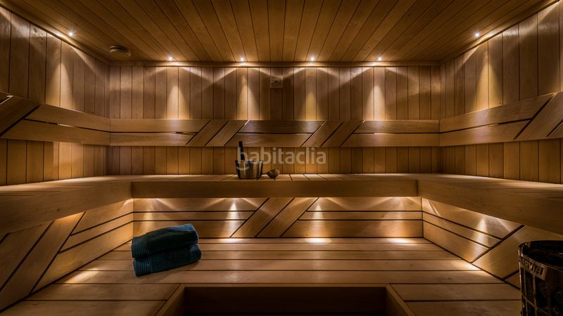 Foto 44bff526-0003-44af-afd9-349c3d74b140. Casa adossada amb aparcament a Las Brisas Marbella