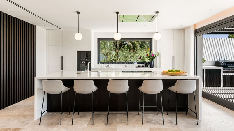 Foto 995d531b-f24a-46f4-8da8-619c2955921a. Casa adossada amb aparcament a Las Brisas Marbella