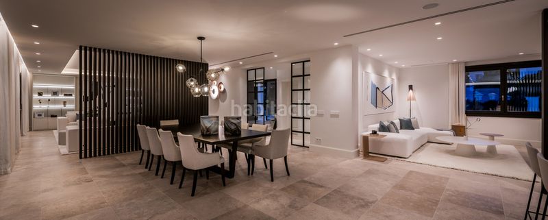 Foto f71bec7e-18d5-4152-876f-244efd922937. Casa adossada amb aparcament a Las Brisas Marbella