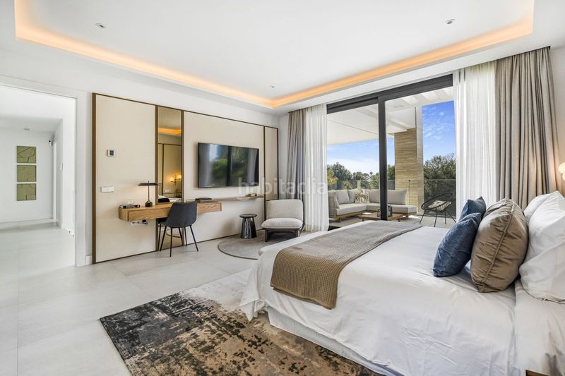 Foto f5724321-e384-409b-94a8-cb7578f5049d. Casa adossada amb aparcament a La Carolina - Guadalpín Marbella