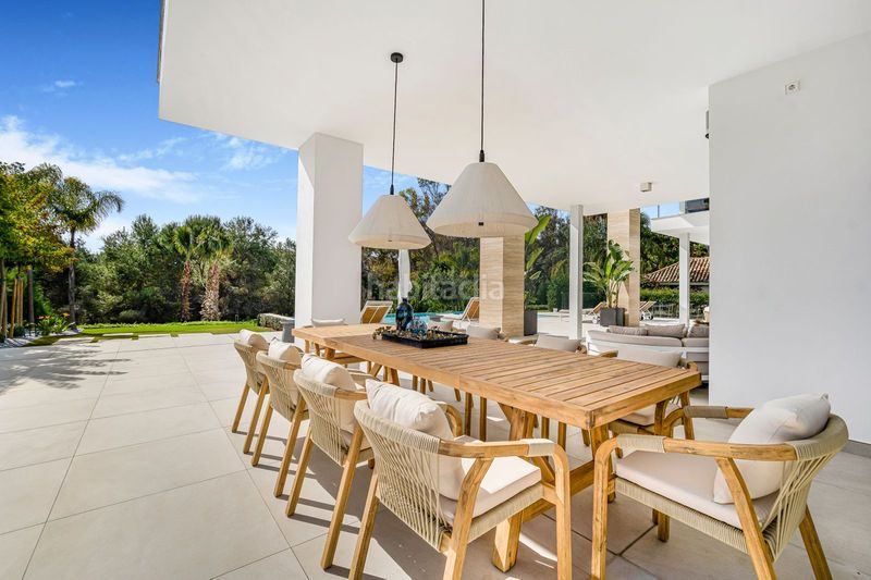 Foto fd0d2789-d0c0-4cf1-93ed-10a54b15d421. Casa adossada amb aparcament a La Carolina - Guadalpín Marbella