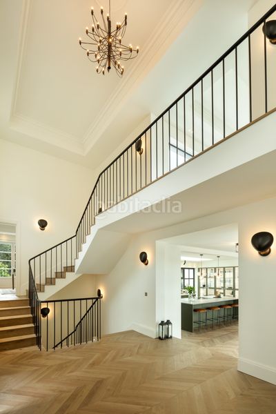 Foto 1707de80-9177-4282-a20c-adf00daab32d. Casa adossada amb aparcament a Sierra Blanca Marbella