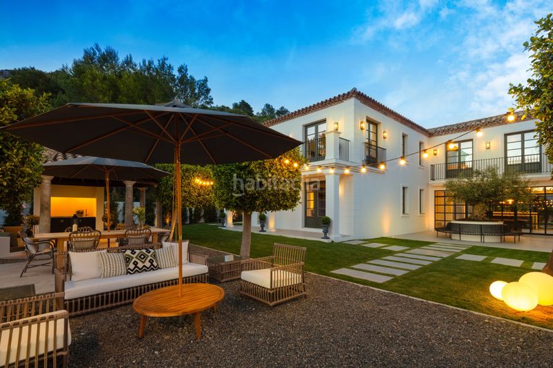 Foto d9afacb8-ac37-472b-93df-0e648862c856. Casa adossada amb aparcament a Sierra Blanca Marbella