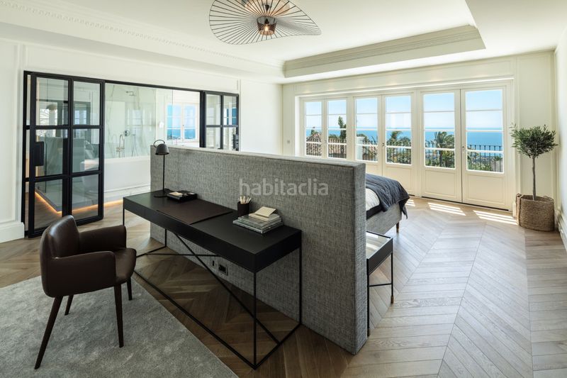 Foto f8e49e97-b37e-4952-a385-85c39fd8b471. Casa adossada amb aparcament a Sierra Blanca Marbella