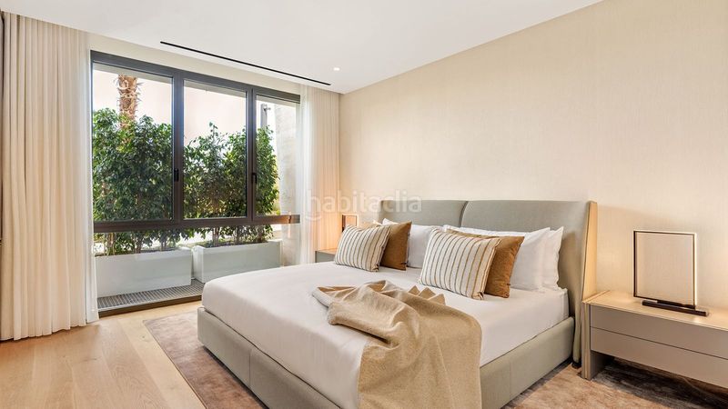 Foto f0789d81-3cd2-4db0-b8f0-95ea9676d31c. Pis a La Carolina - Guadalpín Marbella