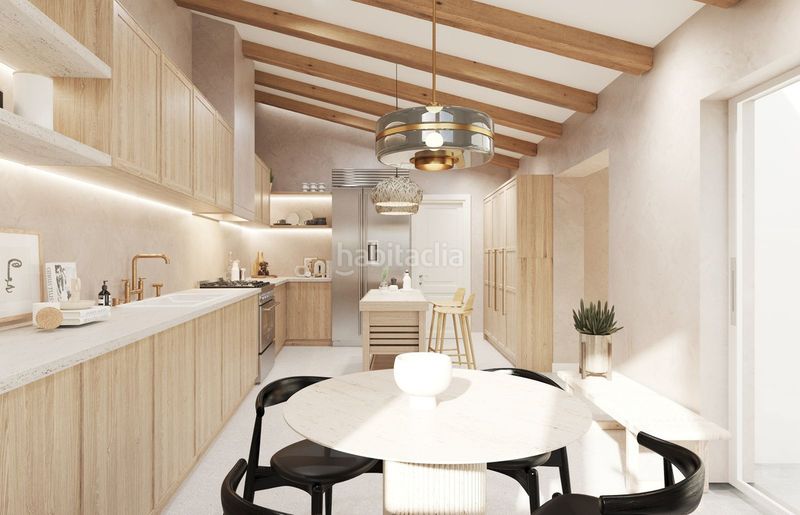 Foto 5f8f2a47-8951-45b9-a917-b1456e07ffd6. Casa adossada amb aparcament a Río Real Marbella