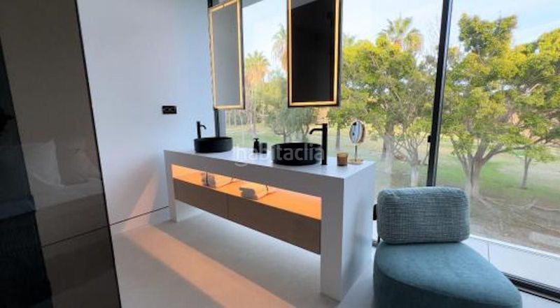 Foto 15fb4ba7-8125-4eeb-8d90-85c27c4ef348. Casa adossada amb aparcament a La Carolina - Guadalpín Marbella