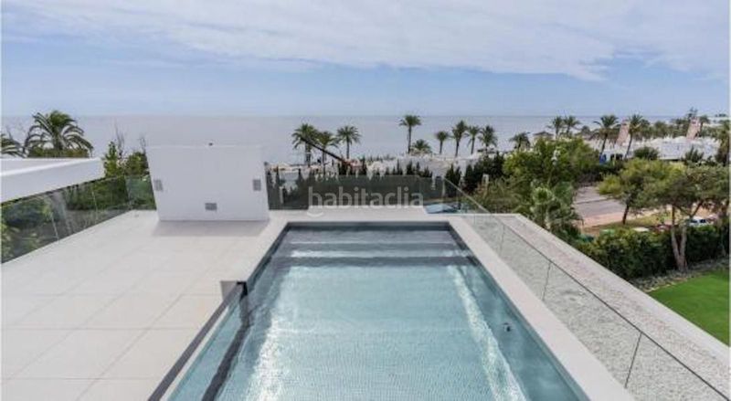 Foto 43c65854-d0f6-422d-93a6-94841daf4d60. Casa adossada amb aparcament a La Carolina - Guadalpín Marbella