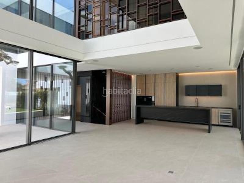 Foto ff48a18a-23a2-4b50-a461-32f6243e9e47. Casa adossada amb aparcament a La Carolina - Guadalpín Marbella