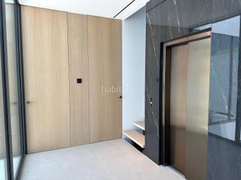 Foto f38e54af-5eb7-4a33-bd9c-ec40efe1fc36. Maison jumelée avec parking dans La Carolina - Guadalpín Marbella