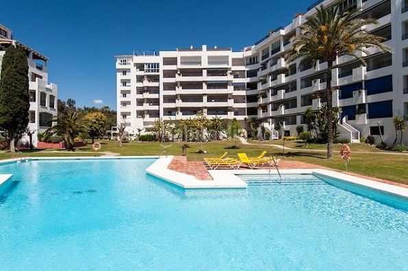 Foto e67bd0ee-d2b4-4cb7-83d2-95ccad12ffa8. Ático en Puerto Banús Marbella