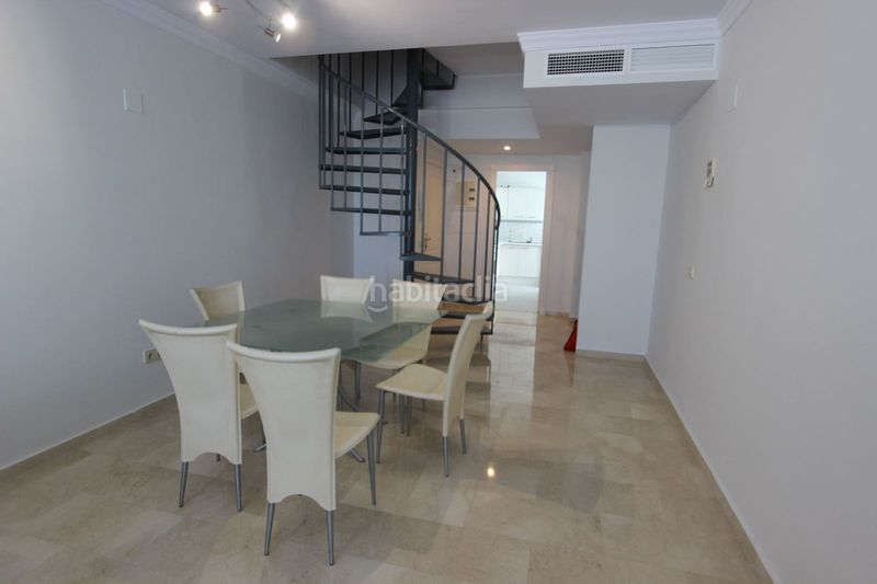Foto ff7e532a-7743-49e7-9090-c62a8d20664b. Ático en Puerto Banús Marbella