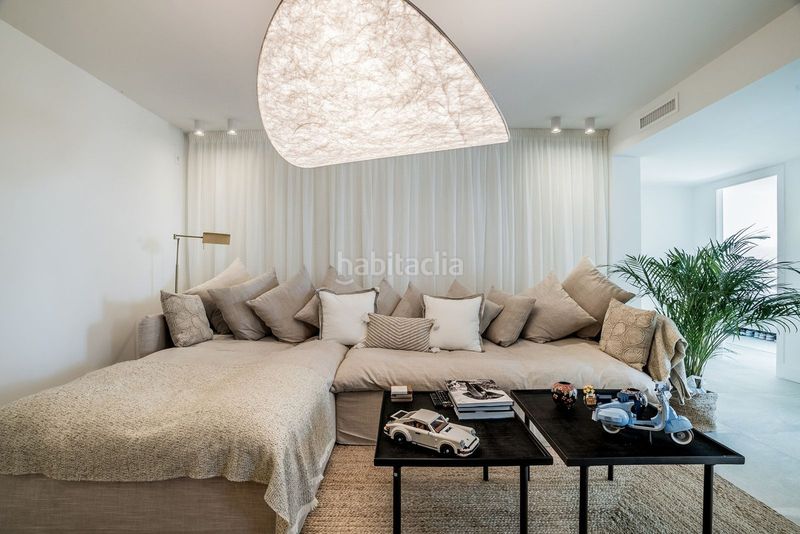 Foto 8cbe8375-53d8-4eaf-8d13-cef08b37d804. Casa adossada amb aparcament a Las Brisas Marbella