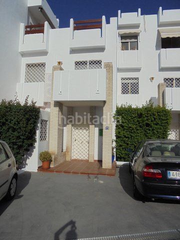 Foto 21ecb77e-d78d-4e74-87aa-7ac91dc5530a. Casa adossada a Las Brisas Marbella