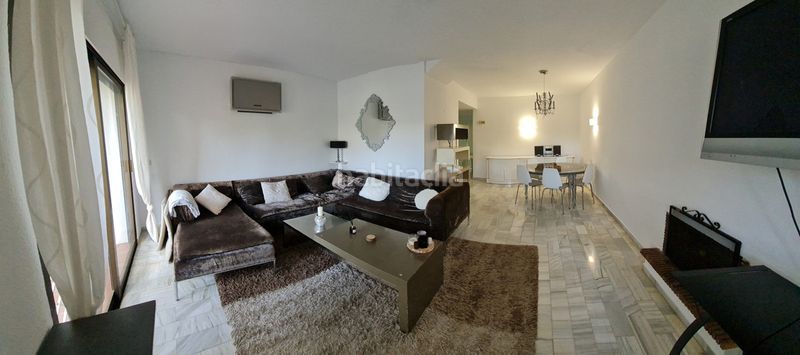 Foto 5f656902-dc5e-47f3-a375-39fc58d7e503. Casa adossada a Las Brisas Marbella