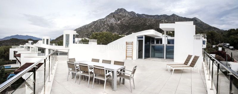 Foto 3ccfb300-c6d4-4b54-a12c-028dac21558b. Casa adossada a Sierra Blanca Marbella