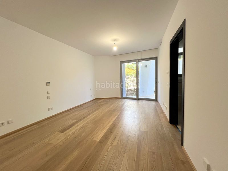 Foto c9cd4de3-5b2d-4ade-a0bf-8e8f12cac1ea. Casa adossada a Sierra Blanca Marbella