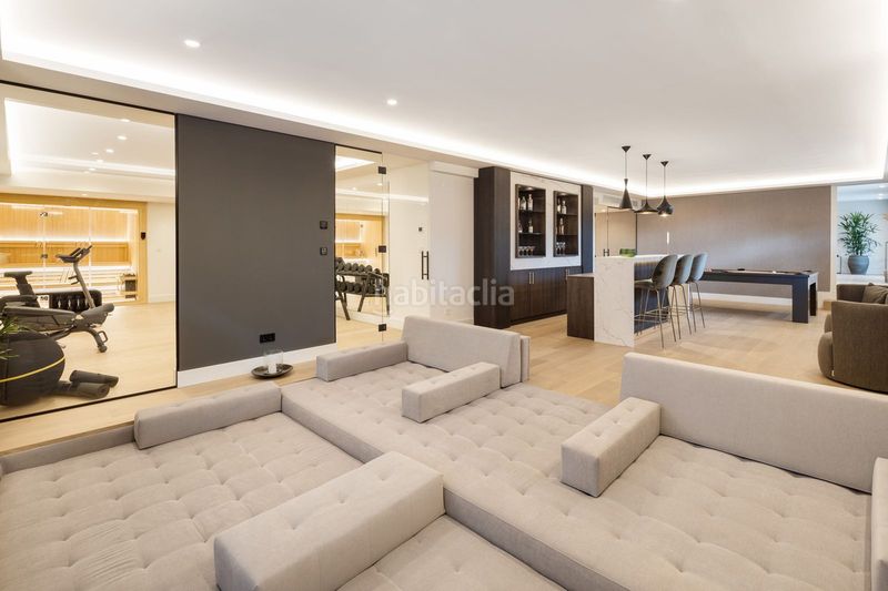 Foto 206ad82e-3671-4aec-8237-ec9bee84a8dd. Casa adossada amb aparcament a Las Brisas Marbella