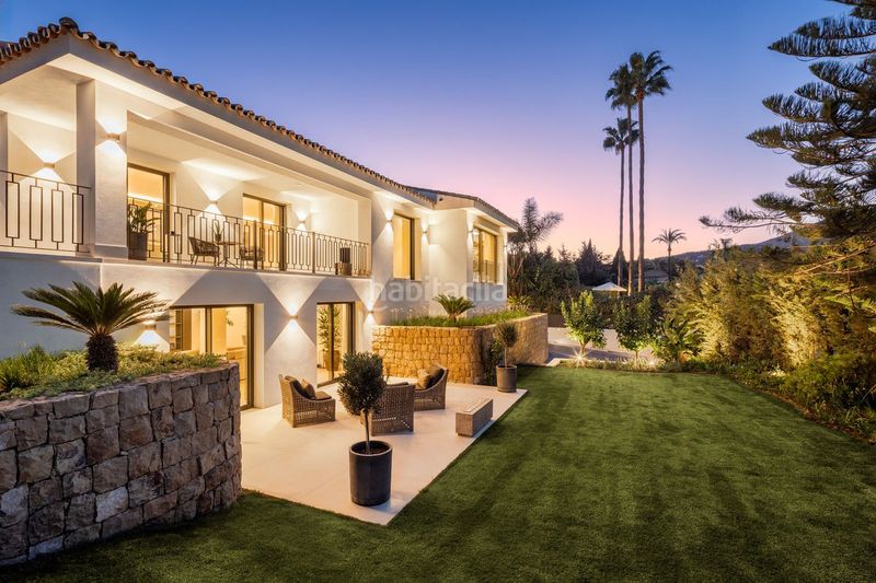 Foto 255855bf-ce34-42ed-aa03-d66f95a40a9c. Casa adossada amb aparcament a Las Brisas Marbella