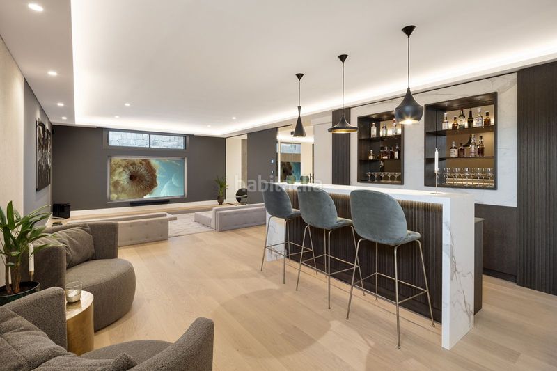 Foto 9e87d029-c18f-4162-beb3-c2efdddb9e15. Casa adossada amb aparcament a Las Brisas Marbella