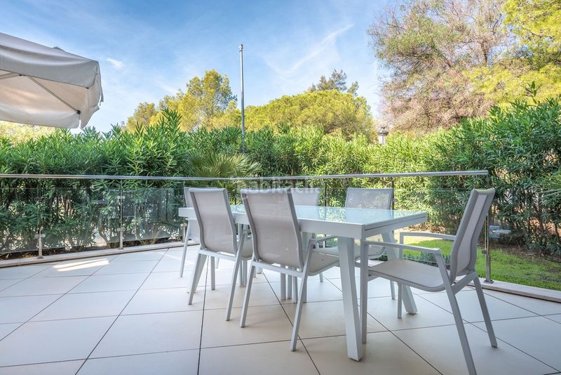 Foto ad2994bd-3076-4c8c-8239-031ca41fdb33. Casa adossada amb aparcament a Sierra Blanca Marbella