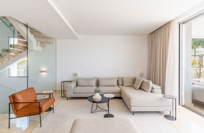 Foto d2bd5c6e-8323-4df3-92a5-94af5e52b948. Casa adossada amb aparcament a Río Real Marbella