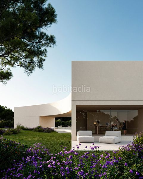 Foto 39a471b7-4dcd-4535-a222-83d5c3c77f9a. Casa adossada amb aparcament a Sotogrande alto Sotogrande