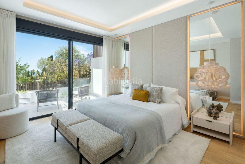 Foto c5a0afb0-2b67-4c03-a6a8-b3eaef21926f. Casa adosada en Río Real Marbella