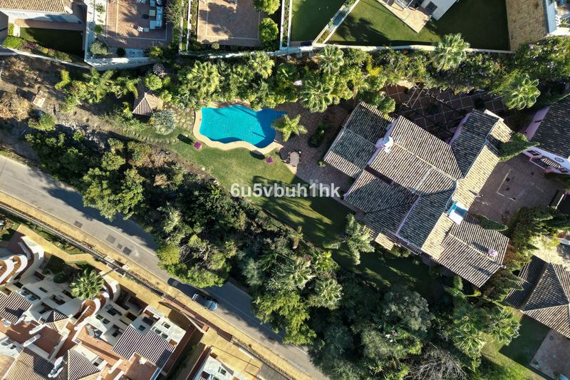 Foto 0cc06859-a8b2-47ba-8085-f10fac934699. Terreny residencial a Benahavís pueblo Benahavís
