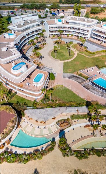 Foto 1d755a4b-0062-464b-b49d-3febcee923f4. Pis a Centro Estepona