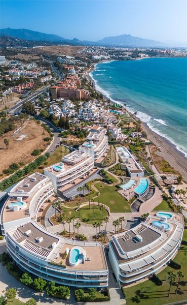 Foto ffab11a3-9f84-46fb-bf33-ed56556ac678. Piso en Centro Estepona
