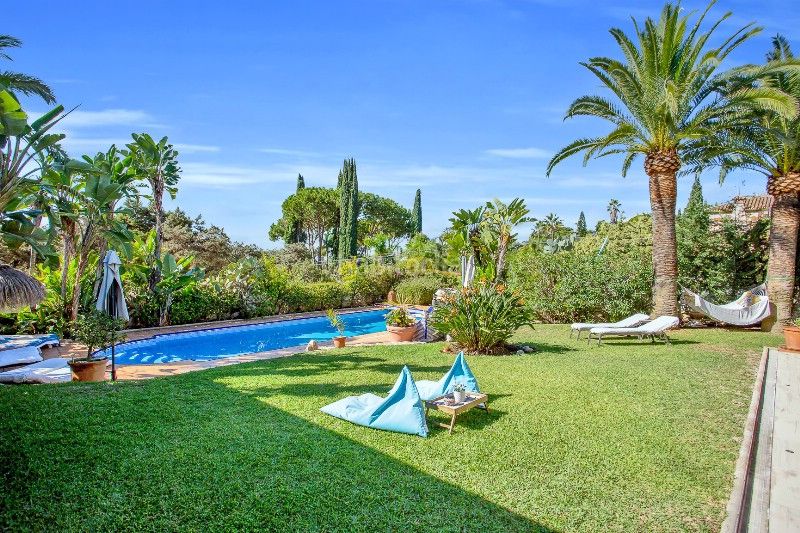Foto fac6173e-5afb-44ee-a347-dde83776cb79. Casa adossada amb aparcament a Marbesa Marbella