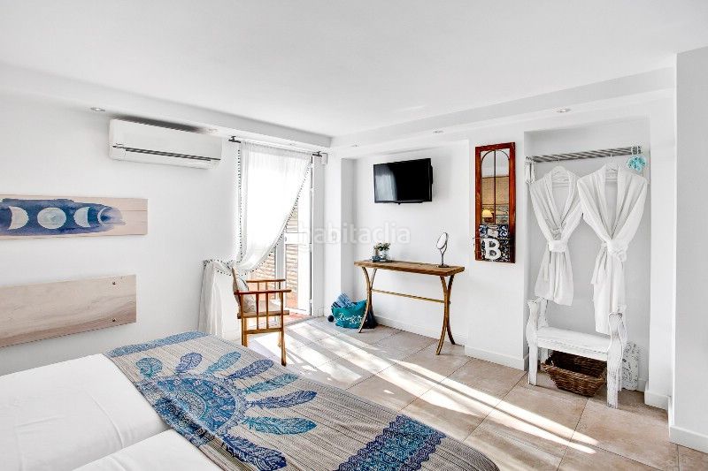 Foto fcb875d6-a2cd-4d08-acc2-9b7d9d23d7bc. Casa adossada amb aparcament a Marbesa Marbella