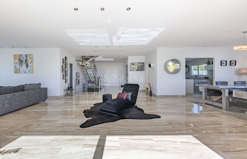 Foto 4eacb9e2-e786-4f74-a23b-956560910719. Casa adossada amb aparcament a El Rosario - Ricmar Marbella