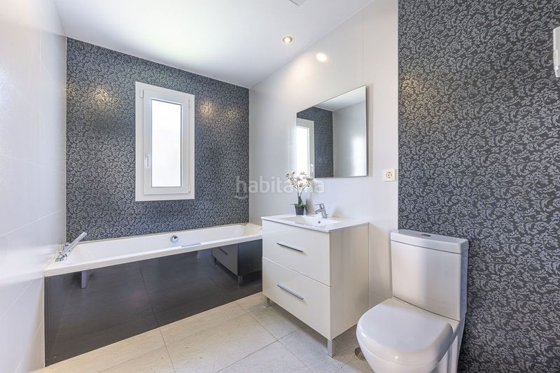 Foto fea809e3-57b0-4937-be4d-25dff20063dd. Casa adossada amb aparcament a El Rosario - Ricmar Marbella