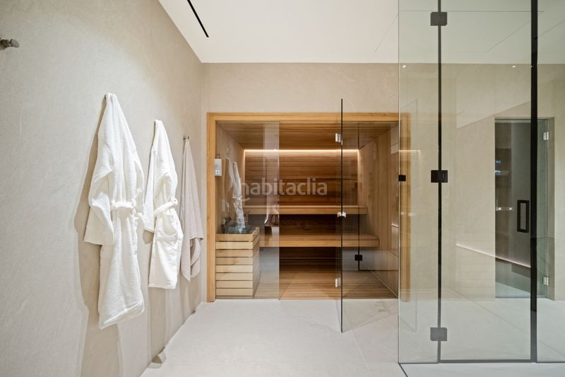 Foto 5ce3f03a-5339-4b3f-96f8-08e6b8352d3d. Casa adossada amb aparcament a La Quinta Benahavís