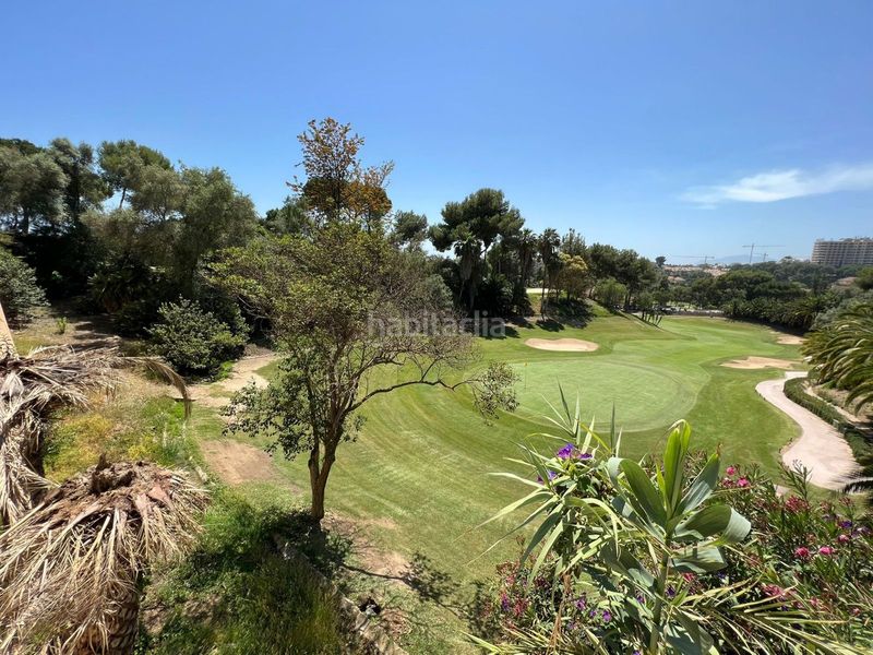 Foto fe478f1a-759b-421f-b65f-c12607deb0ca. Casa adossada amb aparcament a Río Real Marbella
