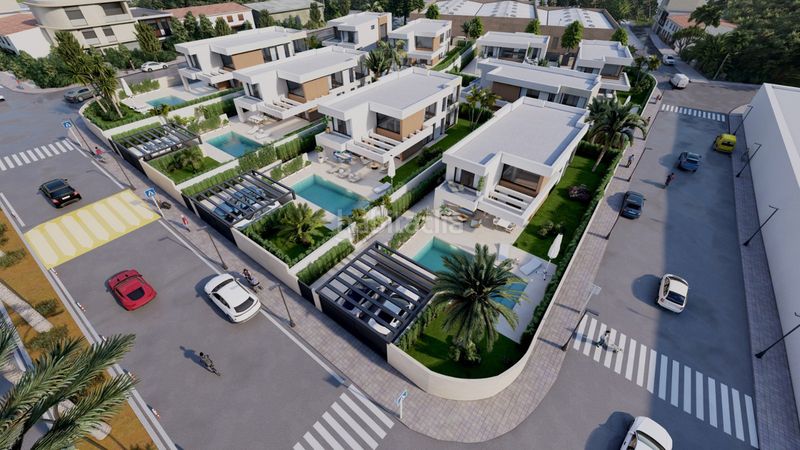 Foto 5a2f6987-7a57-4265-8d30-c2b14e10d61d. Casa adossada a El Castillo Manilva