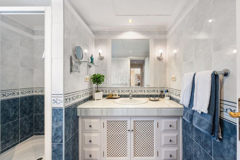 Foto 1408aae7-3738-4066-9509-0a75cd8e4239. Casa adossada a Las Brisas Marbella