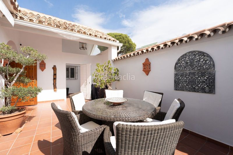 Foto 396af1dc-e853-48d1-b43d-1d38e7355665. Casa adossada a Las Brisas Marbella