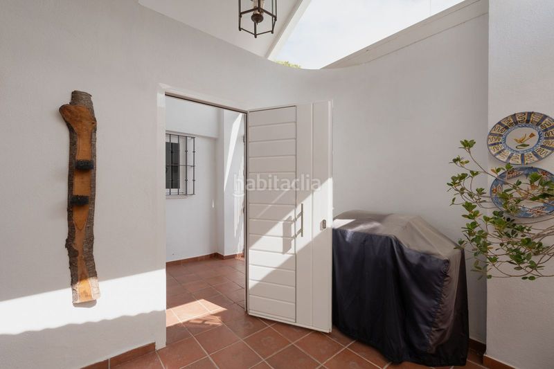 Foto bf367329-b12a-4965-b9ca-d3d8919d2443. Casa adossada a Las Brisas Marbella