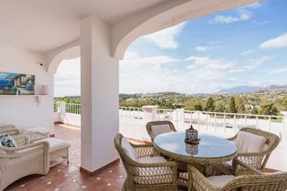 Semi detached house in Las Brisas