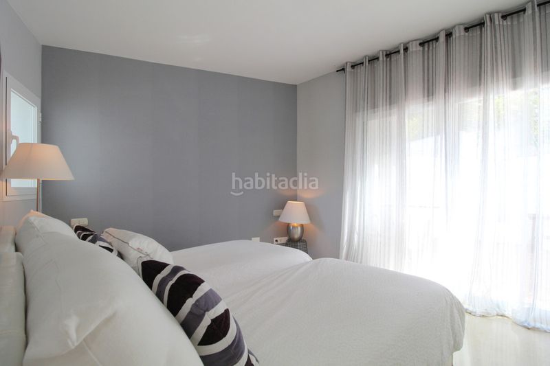 Foto bd4d4d8a-81f6-4522-8519-2e5a8b443cc8. Casa adossada a Casco Antiguo Marbella