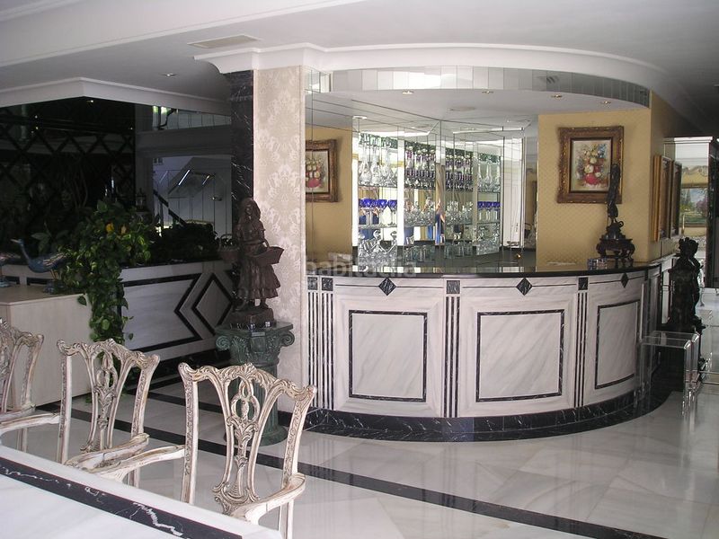 Foto df4a33d3-0003-446b-a430-5946f691aeed. Àtic amb aparcament a Puerto Banús Marbella