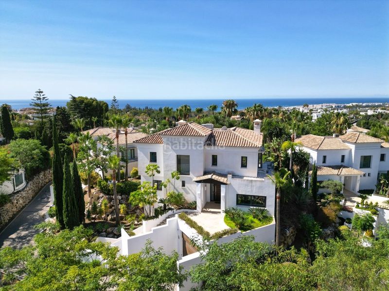 Foto 0ee62d62-2477-4045-92b9-1a568650291a. Casa adossada amb aparcament a Casco Antiguo Marbella