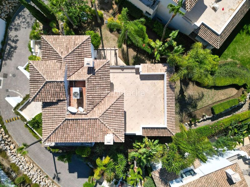 Foto df458e3a-5726-4df9-a506-5206e71f6b58. Casa adossada amb aparcament a Casco Antiguo Marbella