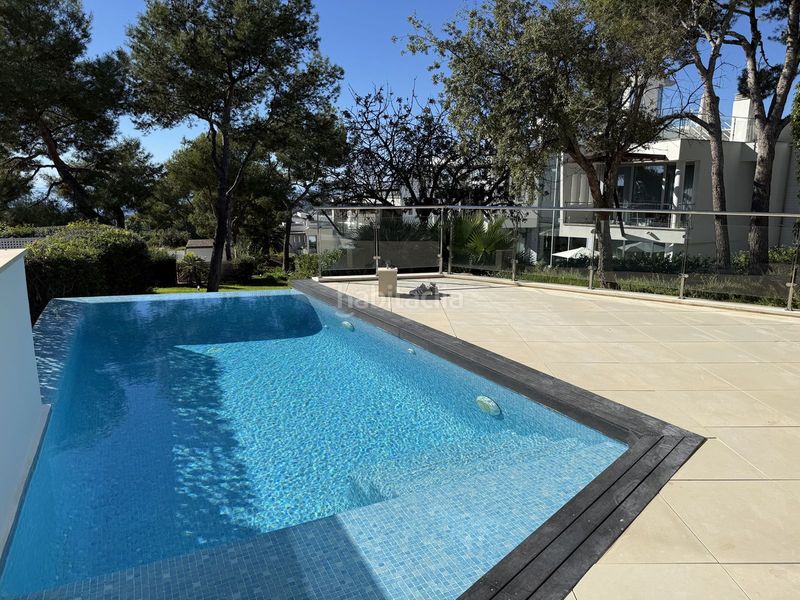 Foto 6d13fb7d-5b4b-4660-ad58-59bbf888d3de. Casa adossada amb aparcament a Sierra Blanca Marbella