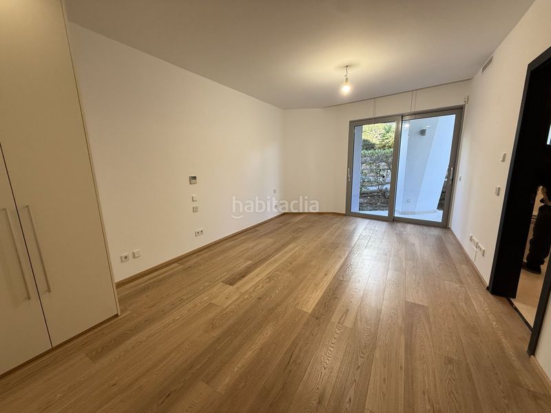 Foto fcc3ba6a-2c91-45b5-96d1-789ae6d2f8e6. Casa adossada amb aparcament a Sierra Blanca Marbella