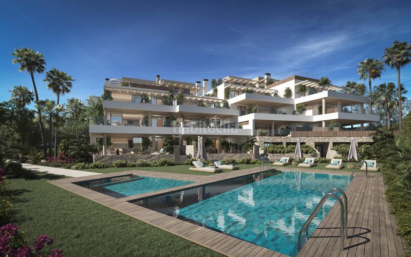 Foto f6e34220-980f-402e-abb3-fca392e54a6c. Pis amb aparcament a Cabopino - Artola Marbella